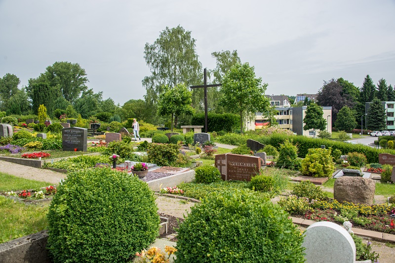 Friedhof Homberg Kreuz