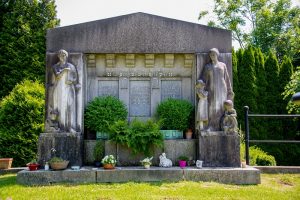 Friedhof Wülfrath Grabmal
